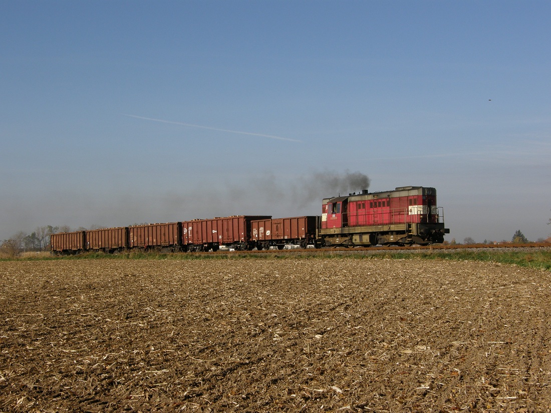 PA270402